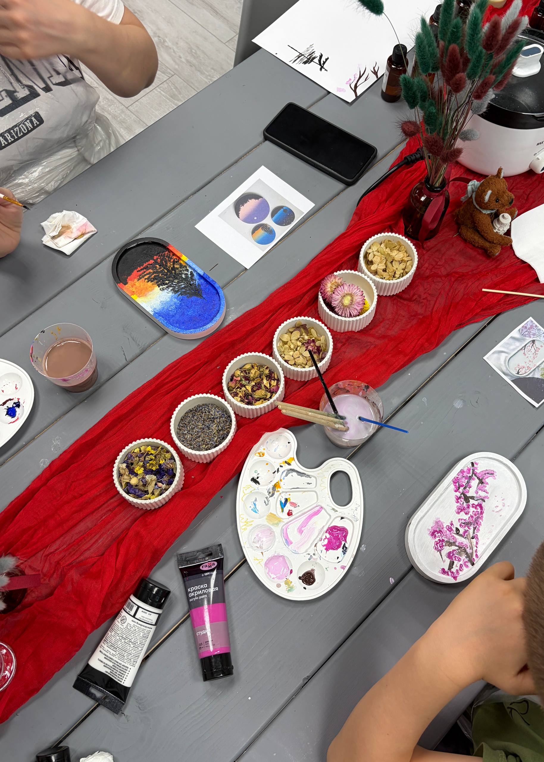 Творческий мастер-класс: ароматическое саше + роспись подставки