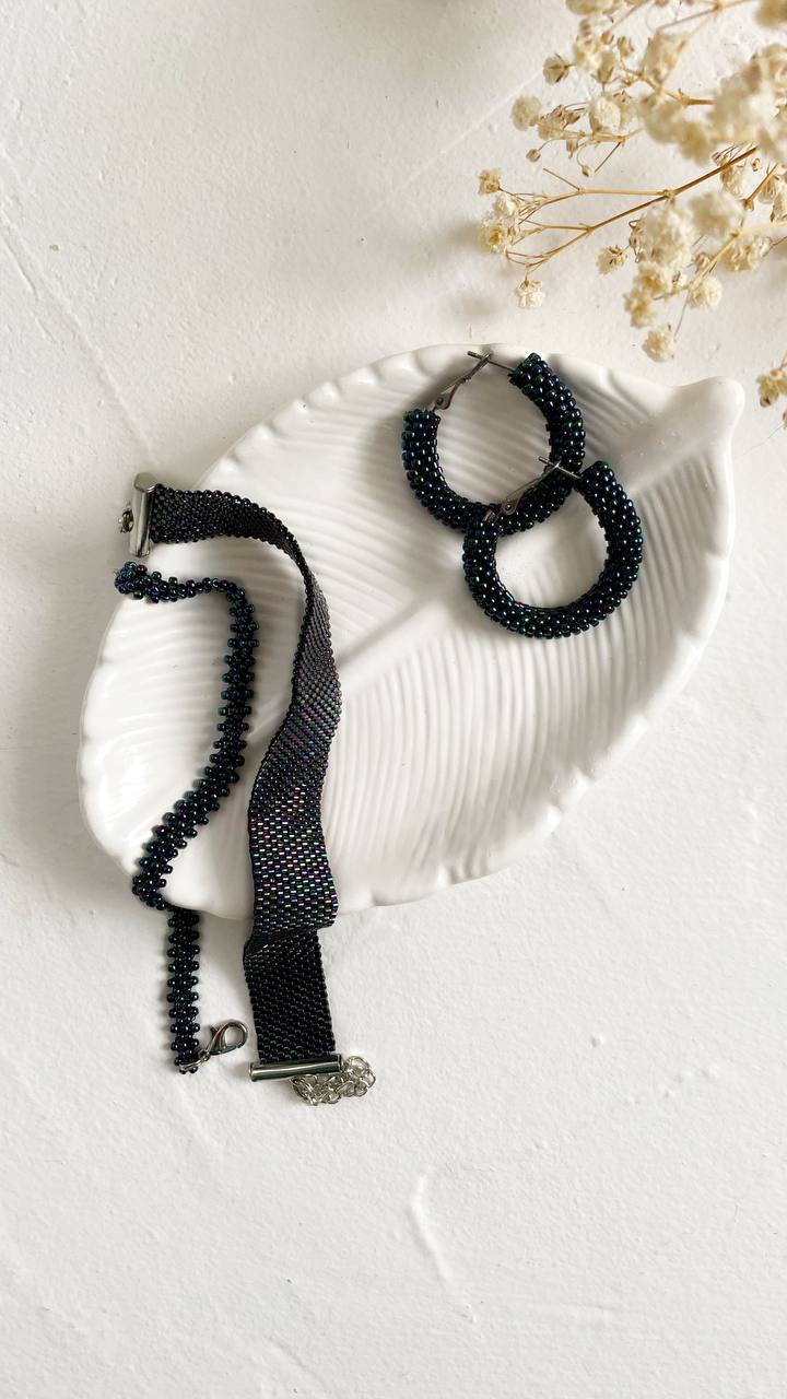 Мастер-класс по плетению сережек из японского бисера