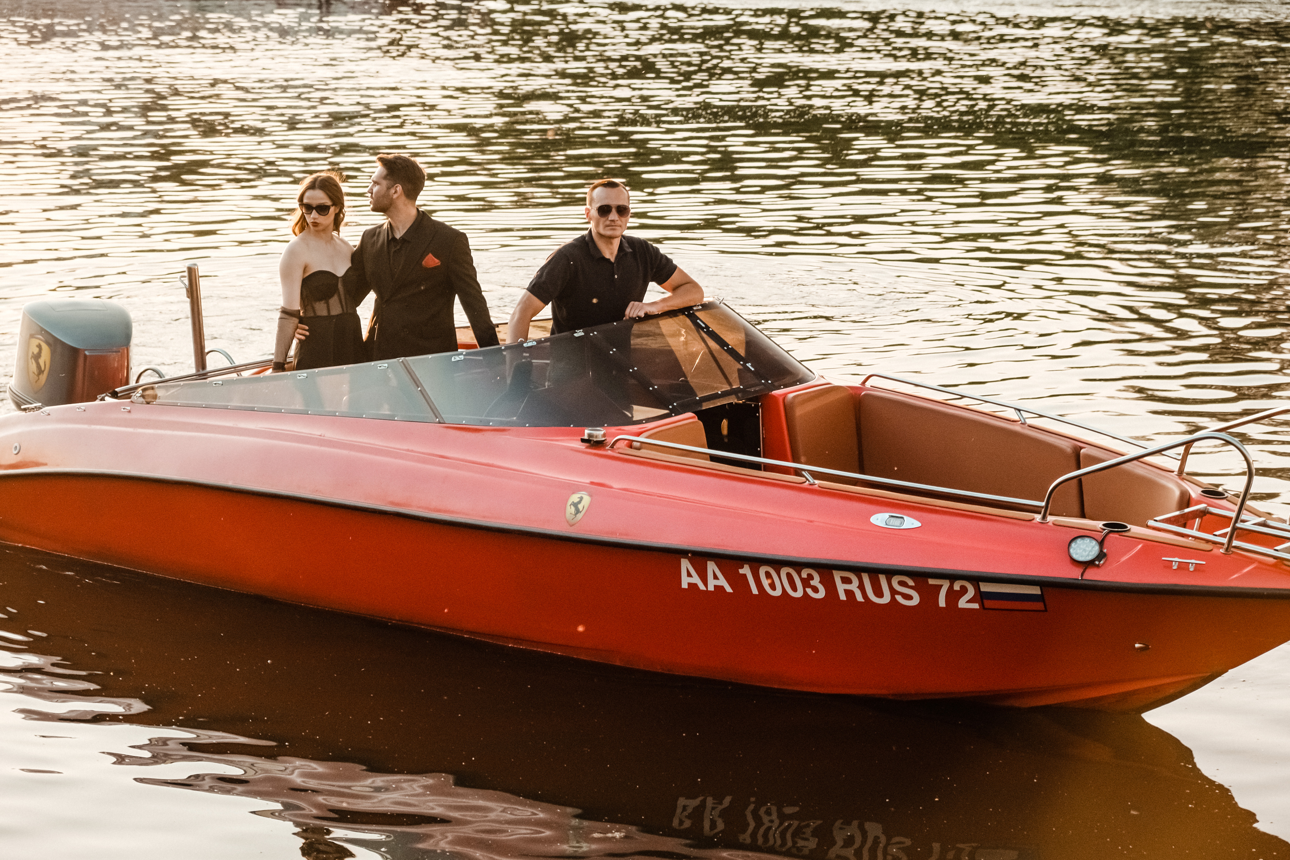 Прогулка с ветерком на катере