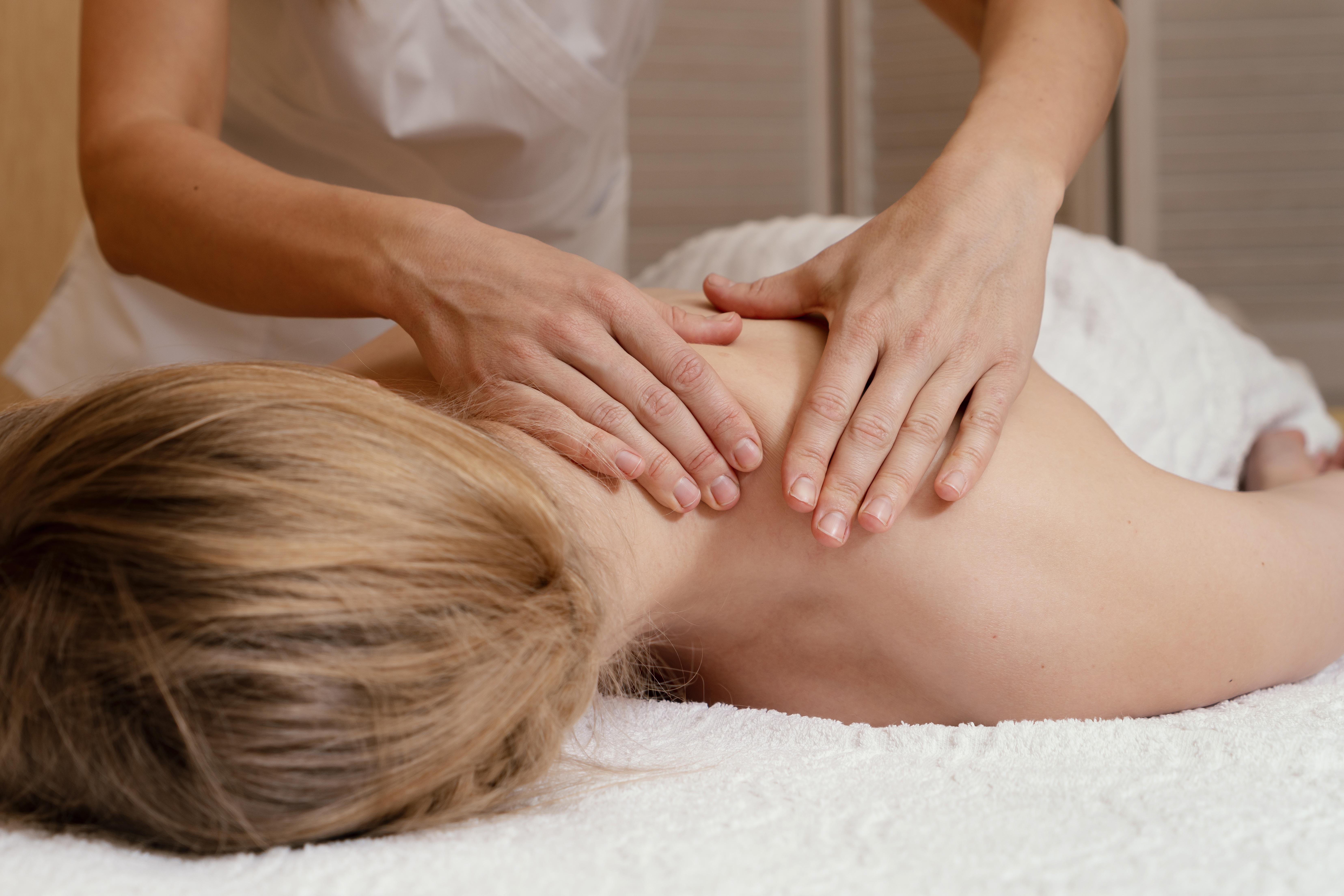 СПА-свидание: Флоатинг + массаж